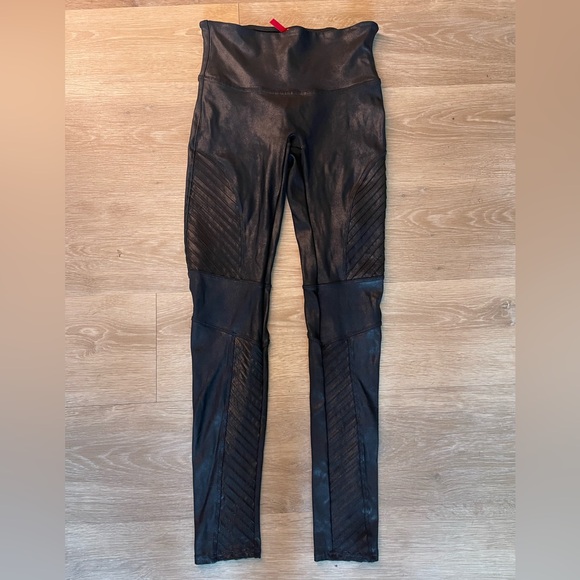 SPANX MOTTO LEGGING - Picture 3 of 4